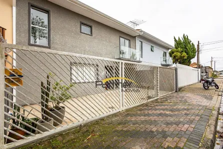 Sobrado com 3 Quartos à venda, 120m² no Capão Raso, Curitiba