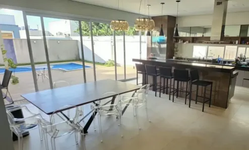 Casa de Condomínio com 4 Quartos à venda, 305m² no Jardim Sul, Uberlândia