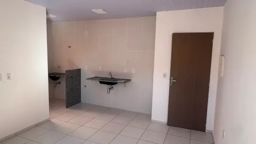 Apartamento com 3 Quartos para alugar, 59m² no Novo Horizonte, Teresina