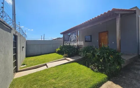 Casa com 2 Quartos à venda, 200m² no São Carlos, Goiânia