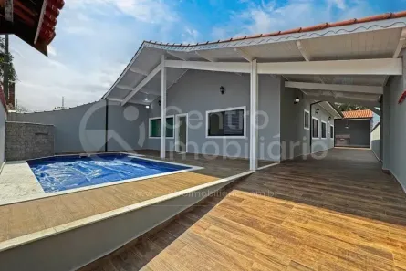 Casa com 4 Quartos à venda, 213m² no Jardim Ribamar, Peruíbe