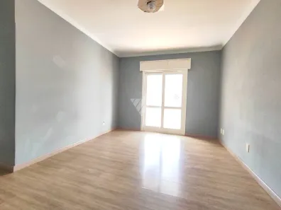 Apartamento com 2 Quartos para alugar, 61m² no Salgado Filho, Gravataí