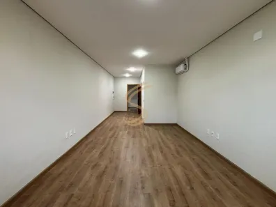 Sala Comercial à venda, 36m² no Condomínio Residencial Euroville, Bragança Paulista