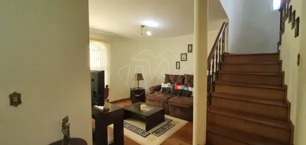 Casa com 3 Quartos à venda, 238m² no Vila Suconasa, Araraquara