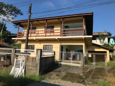 Casa com 3 Quartos à venda, 180m² no , Guaramirim