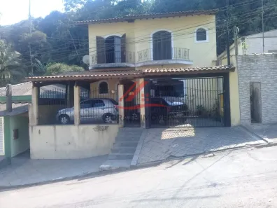 Sobrado com 4 Quartos à venda, 222m² no Vila Emílio, Mauá