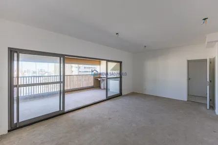 Apartamento com 3 Quartos à venda, 131m² no Vila Gumercindo, São Paulo