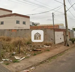 Lote/Terreno à venda, 297m² no Jardim Europa, Uberlândia