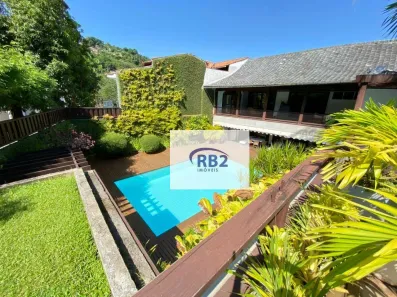 Casa de Condomínio com 4 Quartos à venda, 550m² no São Francisco, Niterói