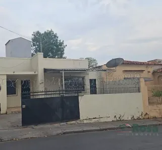 Casa com 3 Quartos à venda, 203m² no Centro-Norte, Cuiabá