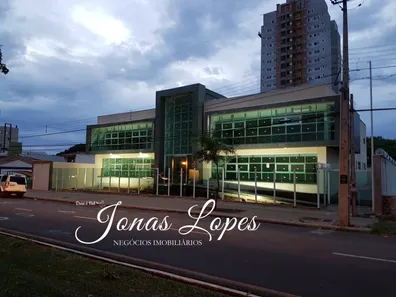 Sala Comercial à venda, 1580m² no Zona 08, Maringá