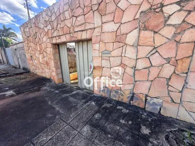 Casa com 3 Quartos à venda, 180m² no São Sebastião, Anápolis
