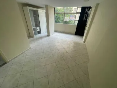 Imóvel Comercial à venda, 60m² no Copacabana, Rio de Janeiro