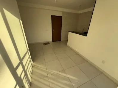 Apartamento com 2 Quartos para alugar, 50m² no Pau Amarelo, Paulista