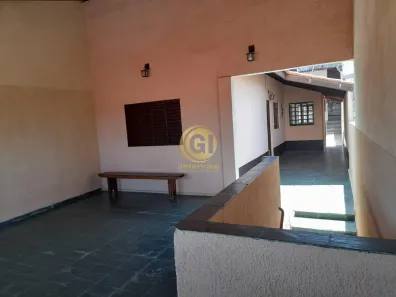 Sobrado com 3 Quartos à venda, 97m² no Jardim Maria Amélia, Jacareí