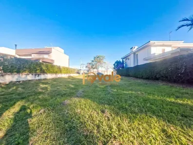Lote/Terreno à venda, 692m² no Jardim Terras de Santa Helena, Jacareí