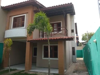 Casa com 4 Quartos para alugar, 210m² no Edson Queiroz, Fortaleza