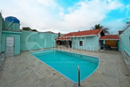Casa com 2 Quartos à venda, 122m² no Belmira Novaes, Peruíbe
