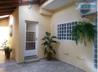 Casa com 5 Quartos à venda, 240m² no São José, Paulínia