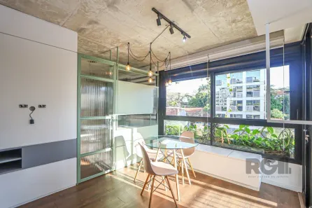 Apartamento com 1 Quarto para alugar, 32m² no Menino Deus, Porto Alegre