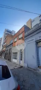 Casa com 3 Quartos à venda, 10m² no Centro, Pelotas