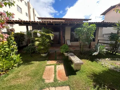 Casa com 5 Quartos à venda, 280m² no Costa Azul, Salvador