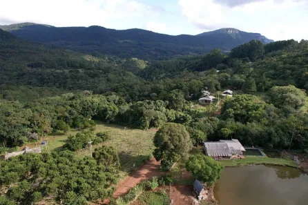 Fazenda/Sítio com 1 Quarto à venda, 80m² no , Canela