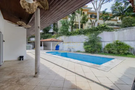 Casa com 4 Quartos à venda, 470m² no Vila Tramontano, São Paulo