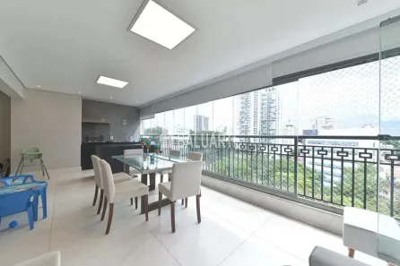 Apartamento com 3 Quartos à venda, 137m² no Santo Amaro, São Paulo