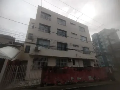 Apartamento com 3 Quartos para alugar, 80m² no Barra, Salvador