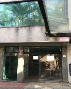 Ponto Comercial para alugar, 32m² no Condomínio Centro Comercial Alphaville, Barueri