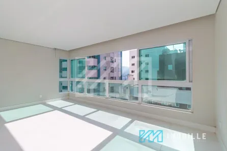 Apartamento com 3 Quartos à venda, 120m² no Centro, Balneário Camboriú