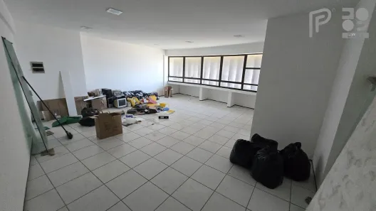 Sala Comercial com 1 Quarto para alugar, 50m² no Renascença, São Luís