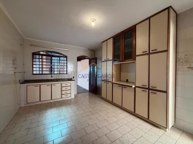 Casa com 3 Quartos para alugar, 129m² no Vila Bertini, Americana