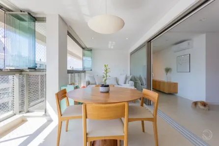 Apartamento com 4 Quartos à venda, 272m² no Jurerê, Florianópolis
