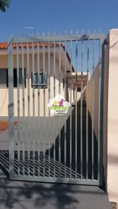 Casa com 2 Quartos à venda, 180m² no Jardim Adalgisa, Araraquara