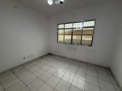 Sobrado com 2 Quartos para alugar, 120m² no Vila Mathias, Santos