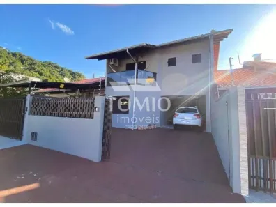 Casa com 3 Quartos à venda, 121m² no Bela Vista, Gaspar
