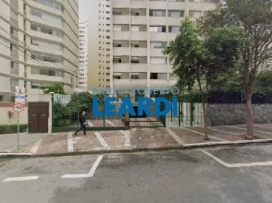 Apartamento com 2 Quartos para alugar, 100m² no Indianópolis, São Paulo