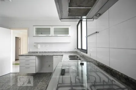 Apartamento com 4 Quartos à venda, 225m² no Vila Suzana, São Paulo