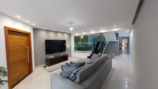 Sobrado com 3 Quartos à venda, 298m² no Vila Aquilino, Santo André