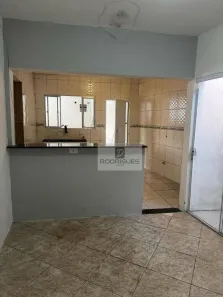 Casa com 2 Quartos para alugar, 110m² no Conceição, Diadema