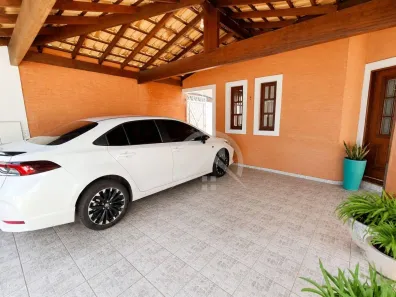 Sobrado com 4 Quartos à venda, 241m² no Vila Petrópolis, Atibaia
