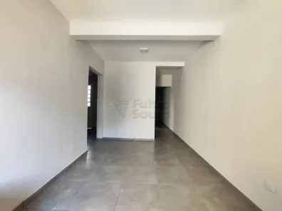 Casa com 2 Quartos à venda, 80m² no Três Vendas, Pelotas