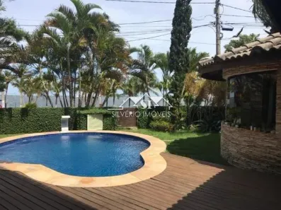 Casa de Condomínio com 4 Quartos à venda, 330m² no Célula Mater, Cabo Frio