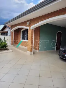 Casa com 2 Quartos para venda ou aluguel, 182m² no Jardim García, Campinas