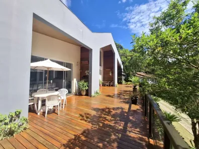 Casa com 4 Quartos à venda, 1787m² no Albuquerque, Teresópolis