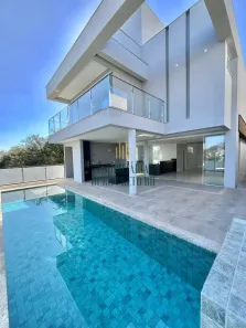 Casa com 4 Quartos à venda, 410m² no Portal do Sol, Contagem