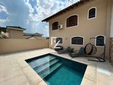 Casa de Condomínio com 4 Quartos à venda, 276m² no Taquara, Rio de Janeiro