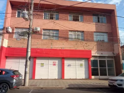 Sala Comercial para alugar, 440m² no Centro, Uberaba
